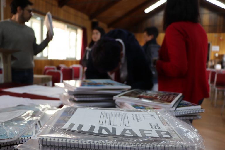 Útiles escolares otorgados por la JUNAEB